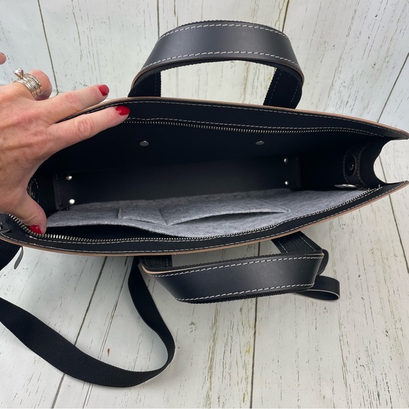 Vacavaliente Robb Vices Singapur U Exclusive Leather Briefcase - Picture 14 of 16